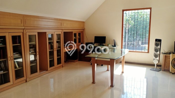 Rumah Mewah Siap Huni LT 1000m2 di Sukolilo, Surabaya Rumah Mewah Siap Huni LT 1000m2 di Sukolilo, Surabaya