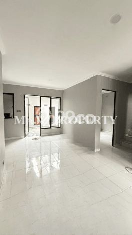 Jarang Ada! Rumah Sewa 3 Kamar Bagus Siap Huni Cibubur Jarang Ada! Rumah Sewa 3 Kamar Bagus Siap Huni Cibubur