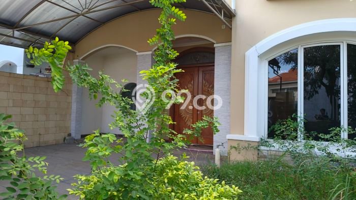Rumah Minimalis 5 KT LT 200m2 di Babatan Rumah Minimalis 5 KT LT 200m2 di Babatan