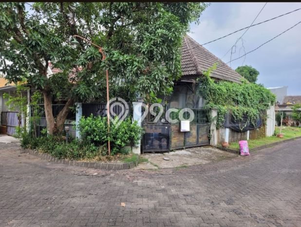 Rumah Area Nyaman di Menganti, Gresik, LT 146m2m² LB 100m2m² Rumah Area Nyaman di Menganti, Gresik, LT 146m2m² LB 100m2m²