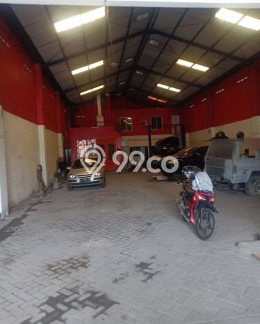 Dijual Gudang Area Komersial di Karangpilang, Luas 500m², Jalan Raya Dijual Gudang Area Komersial di Karangpilang, Luas 500m², Jalan Raya