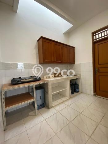 Rumah Kontrakan Jakarta Selatan LT 350m2 LB 400m2 Kawasan Pejaten Rumah Kontrakan Jakarta Selatan LT 350m2 LB 400m2 Kawasan Pejaten