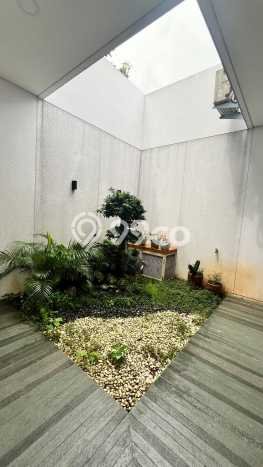 Rumah Modern Cantik 3 Kamar Siap Huni di Ciputat Rumah Modern Cantik 3 Kamar Siap Huni di Ciputat