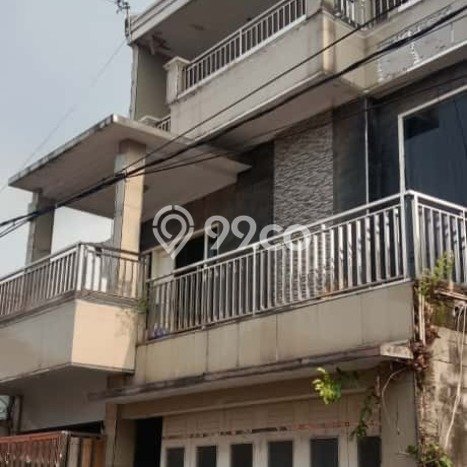 Hunian Cantik Minimalis Lb 302m2 di Ciputat, Tangerang Selatan Hunian Cantik Minimalis Lb 302m2 di Ciputat, Tangerang Selatan