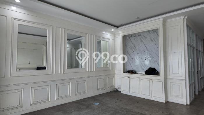 For Rent Ruko Premium di Lebak Bulus, Luas 322m², Lokasi Bisnis, Akses Bagus For Rent Ruko Premium di Lebak Bulus, Luas 322m², Lokasi Bisnis, Akses Bagus