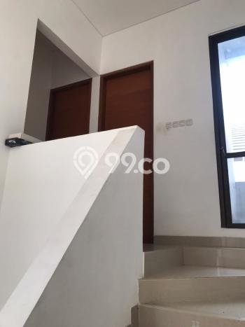Rumah Luas Asri 2 KT Siap Huni di Lebak Bulus Jakarta Selatan Rumah Luas Asri 2 KT Siap Huni di Lebak Bulus Jakarta Selatan