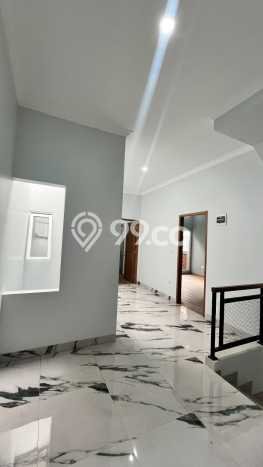 Rumah Strategis Minimalis Lb 150m2 di Jagakarsa, Jakarta Selatan Rumah Strategis Minimalis Lb 150m2 di Jagakarsa, Jakarta Selatan