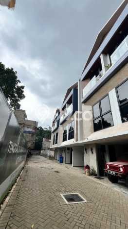 Dijual Rumah Modern 3 KT di Pondok Labu, Jakarta Selatan Dijual Rumah Modern 3 KT di Pondok Labu, Jakarta Selatan