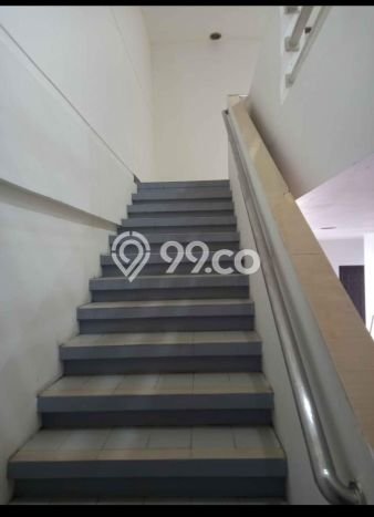 LOKASI STRATEGIS! Ruko Kawasan Ciganjur, Luas 240m², Sentra Bisnis LOKASI STRATEGIS! Ruko Kawasan Ciganjur, Luas 240m², Sentra Bisnis