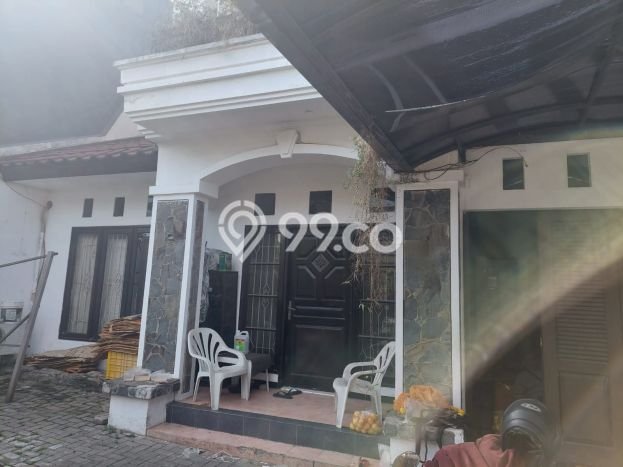 Jual Rumah Minimalis Bagus Punya 3 KT di Wiyung Surabaya SHM Jual Rumah Minimalis Bagus Punya 3 KT di Wiyung Surabaya SHM