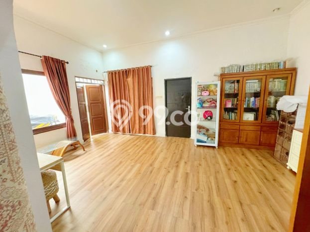 Dijual Hunian Rumah Terawat 3 KT di Gunung Sahari, Jakarta Pusat Dijual Hunian Rumah Terawat 3 KT di Gunung Sahari, Jakarta Pusat