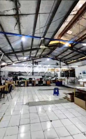 Gudang Disewa di Jakarta Barat dengan LB 3000m2 Area Komersial Ramai Gudang Disewa di Jakarta Barat dengan LB 3000m2 Area Komersial Ramai