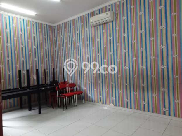 Hunian Elit LB 250m2 Siap Huni Desain Elegan di Duri Kosambi, Jakarta Barat Hunian Elit LB 250m2 Siap Huni Desain Elegan di Duri Kosambi, Jakarta Barat