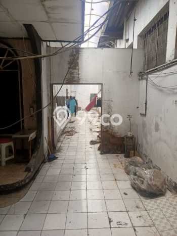 Disewakan Gudang di Pusat Kota Jakarta Barat Ramai Strategis Disewakan Gudang di Pusat Kota Jakarta Barat Ramai Strategis