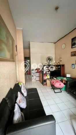 Rumah Modern 4 KT LT 97m2 di Hayam Wuruk Rumah Modern 4 KT LT 97m2 di Hayam Wuruk
