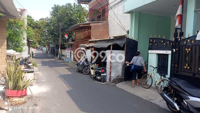 For Sale Rumah 4 Kamar Lokasi Ideal Nyaman dan Strategis di Cengkareng For Sale Rumah 4 Kamar Lokasi Ideal Nyaman dan Strategis di Cengkareng