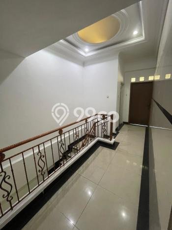 Dijual Rumah Mewah Exclusive di Sawah Besar, Jakarta Pusat Dijual Rumah Mewah Exclusive di Sawah Besar, Jakarta Pusat