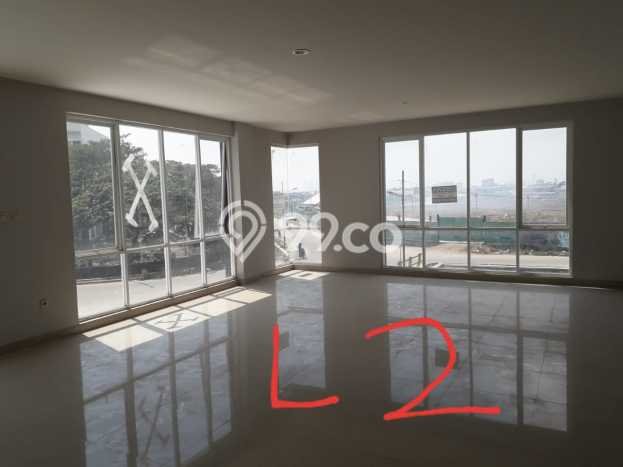 Ruko Dijual di Cengkareng Jakarta Barat dengan LB 1m2 Ruko Dijual di Cengkareng Jakarta Barat dengan LB 1m2