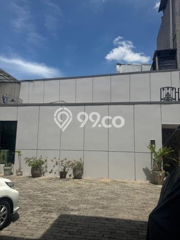 Dijual Rumah Mewah Elegan Dengan View Eksklusif di Joglo, Jakarta Barat Dijual Rumah Mewah Elegan Dengan View Eksklusif di Joglo, Jakarta Barat