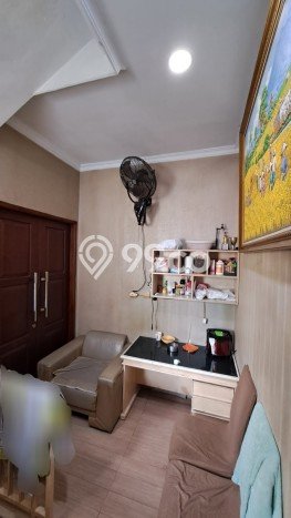 Rumah Luxury Modern Siap Huni di Gajah Mada Jakarta Pusat Rumah Luxury Modern Siap Huni di Gajah Mada Jakarta Pusat