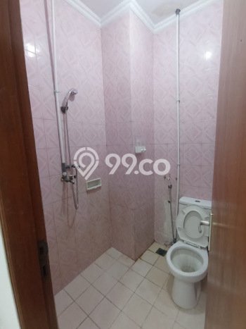 Rumah Mewah LB 300m2 Siap Pakai Desain Elegan di Tomang, Jakarta Barat Rumah Mewah LB 300m2 Siap Pakai Desain Elegan di Tomang, Jakarta Barat