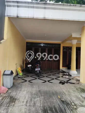 Siap Huni Rumah Mewah 4 Kamar di Kebon Jeruk Dekat ke Mana Saja Siap Huni Rumah Mewah 4 Kamar di Kebon Jeruk Dekat ke Mana Saja