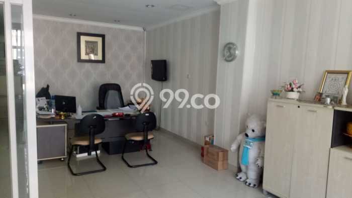 Paling Diincar! Ruko Dijual di Taman Palem Harga Kompetitif Paling Diincar! Ruko Dijual di Taman Palem Harga Kompetitif