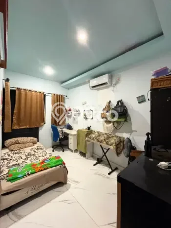 For Sale Rumah 3 Kamar Lokasi Ideal Bagus dan Strategis di Kemayoran For Sale Rumah 3 Kamar Lokasi Ideal Bagus dan Strategis di Kemayoran
