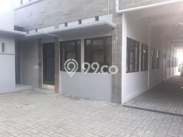 Ruko disewakan lokasi strategis Depok Sleman 484m2 Ruko disewakan lokasi strategis Depok Sleman 484m2