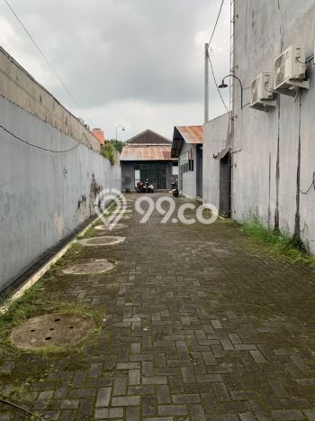 Unit Gudang disewakan di Ngaglik Sleman dengan LT 1000m2 / LB 900m2 Unit Gudang disewakan di Ngaglik Sleman dengan LT 1000m2 / LB 900m2