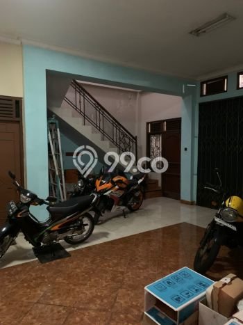 Lokasi strategis! Rumah siap huni dikontrakkan di Mlati LB 400m2 Lokasi strategis! Rumah siap huni dikontrakkan di Mlati LB 400m2