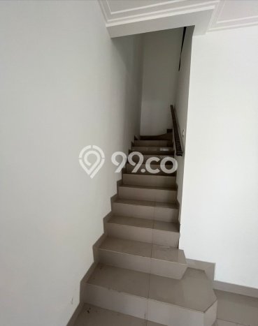 Rumah Modern 2 KT di Pantai Indah Kapuk 2 Jakarta Utara Unfurnished Rumah Modern 2 KT di Pantai Indah Kapuk 2 Jakarta Utara Unfurnished