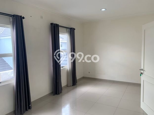 Rumah Minimalis 3 KT di Suvarna Sutera Tangerang Semi Furnished Rumah Minimalis 3 KT di Suvarna Sutera Tangerang Semi Furnished