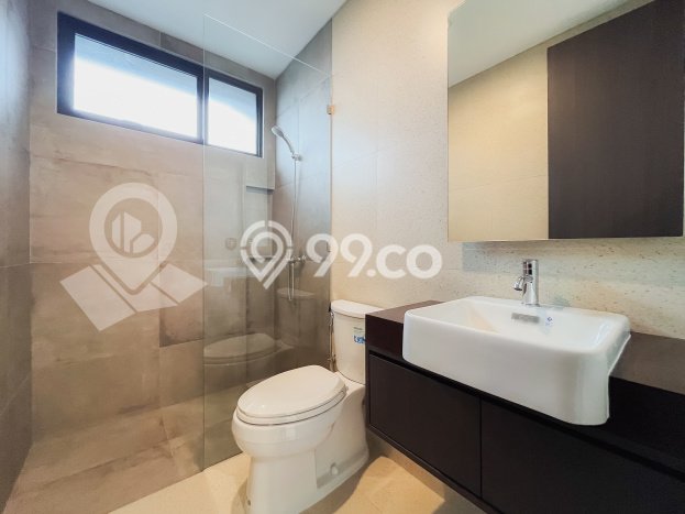Rumah Elit Modern Tanpa Renovasi di BSD Tangerang Rumah Elit Modern Tanpa Renovasi di BSD Tangerang