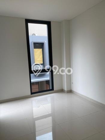Ruko Area Komersial di BSD, Luas 236m2m², Posisi Prima Ruko Area Komersial di BSD, Luas 236m2m², Posisi Prima