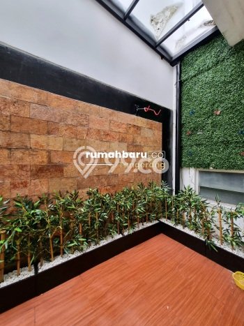 Lokasi terbaik! Rumah siap pakai dikontrakkan di BSD LB 170m2 Lokasi terbaik! Rumah siap pakai dikontrakkan di BSD LB 170m2