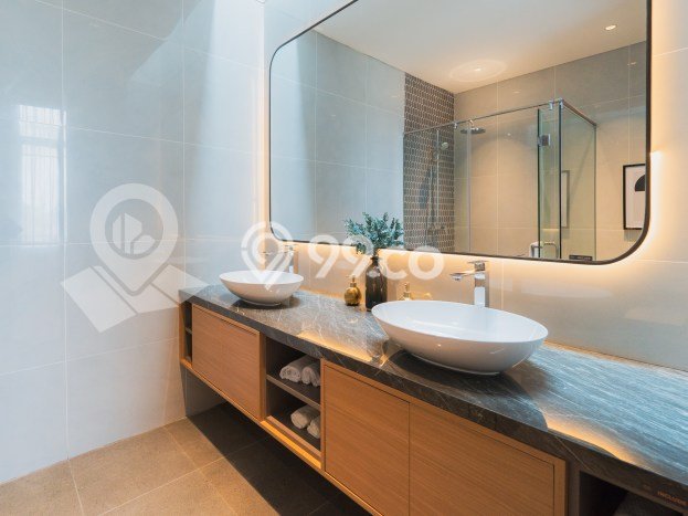 Ready to Use! Luxury House LT 171m2 Desain Modern di Summarecon Serpong Ready to Use! Luxury House LT 171m2 Desain Modern di Summarecon Serpong
