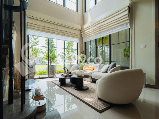 Dijual Rumah Luas Elegan Dengan View Cantik di Gading Serpong, Tangerang Dijual Rumah Luas Elegan Dengan View Cantik di Gading Serpong, Tangerang