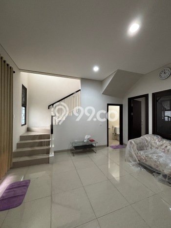 Disewakan Hunian Konsep Modern di BSD Tangerang Selatan dengan 3 Kamar Disewakan Hunian Konsep Modern di BSD Tangerang Selatan dengan 3 Kamar