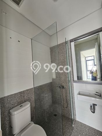 Hunian Mewah LB 165m2 Siap Huni Desain Elegan di BSD Green Wich, Tangerang Hunian Mewah LB 165m2 Siap Huni Desain Elegan di BSD Green Wich, Tangerang
