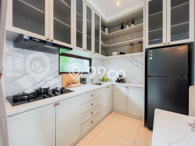 Rumah Mewah Modern 2 Lantai Dekat Summarecon Mall Serpong Rumah Mewah Modern 2 Lantai Dekat Summarecon Mall Serpong