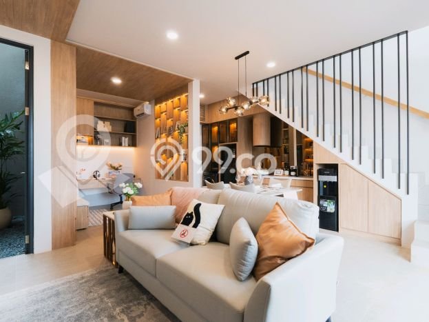 Dijual Rumah 2 Kamar Lokasi Strategis Nyaman dan Strategis di BSD Dijual Rumah 2 Kamar Lokasi Strategis Nyaman dan Strategis di BSD