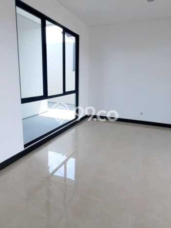 Disewakan Rumah Konsep Modern di BSD Tangerang Selatan dengan 4 Kamar Disewakan Rumah Konsep Modern di BSD Tangerang Selatan dengan 4 Kamar