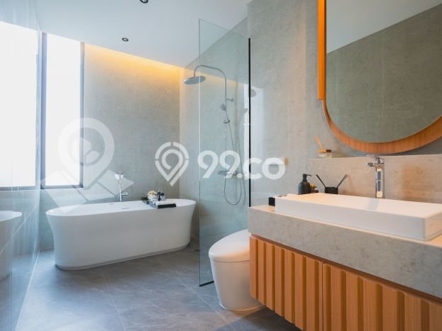 HARGA TERBAIK! Rumah Premium area Gading Serpong, Luas 216m² Bangunan 312m² HARGA TERBAIK! Rumah Premium area Gading Serpong, Luas 216m² Bangunan 312m²
