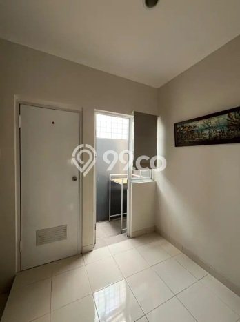 Disewakan! Rumah 2 Kamar Tidur &
2 Kamar Mandi di Gading Serpong, Tangerang Disewakan! Rumah 2 Kamar Tidur &
2 Kamar Mandi di Gading Serpong, Tangerang