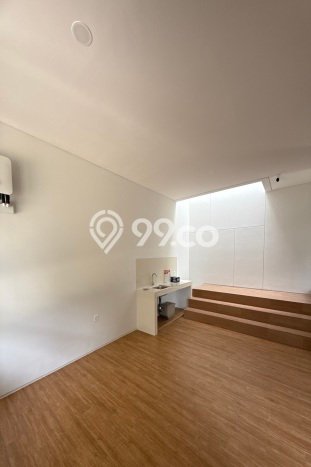 Jarang Ada! Rumah Sewa 3 Kamar Bagus Siap Huni BSD City Jarang Ada! Rumah Sewa 3 Kamar Bagus Siap Huni BSD City