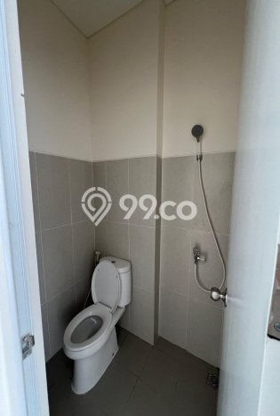 Disewakan Ruko Strategis Kawasan , Luas 100m2m², Lokasi Ramai Disewakan Ruko Strategis Kawasan , Luas 100m2m², Lokasi Ramai