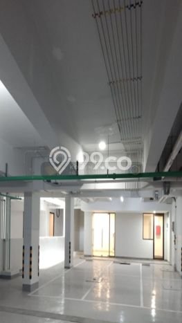 Kantor disewakan lokasi strategis Serpong Tangerang Selatan 824m2 Kantor disewakan lokasi strategis Serpong Tangerang Selatan 824m2