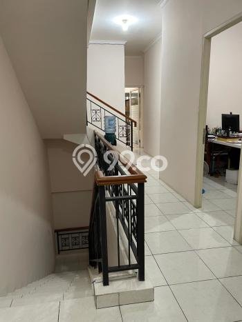Unit Ruko Dijual di Serpong Tangerang Selatan Luas Bangunan 213m2 Unit Ruko Dijual di Serpong Tangerang Selatan Luas Bangunan 213m2
