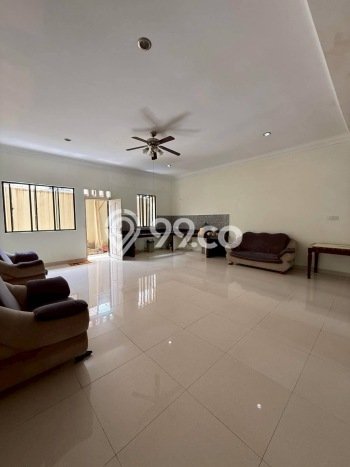 For Sale Hunian Rumah Terawat 5 Kamar di Batam Centre, Batam For Sale Hunian Rumah Terawat 5 Kamar di Batam Centre, Batam
